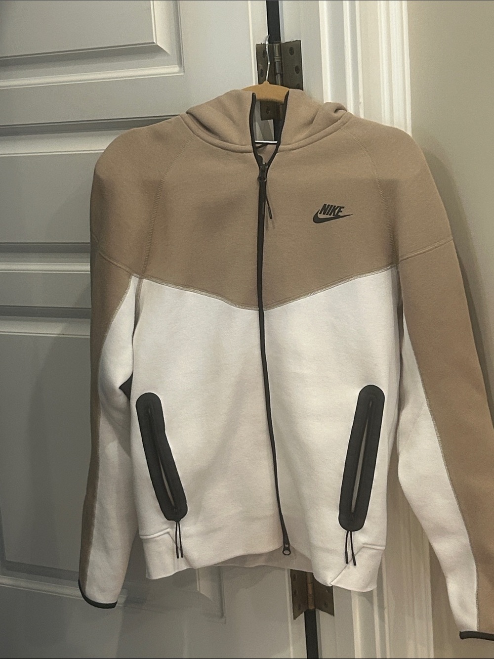 Nike Tech Men’s Two-Tone Tan & White Hooded Zip Jacket